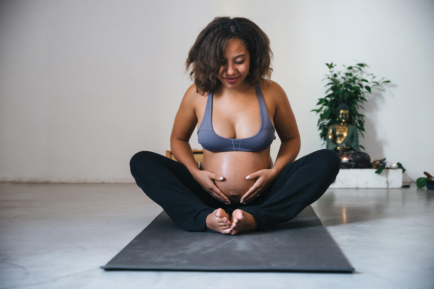 Work out while pregnant: Pregnancy-safe exercises
