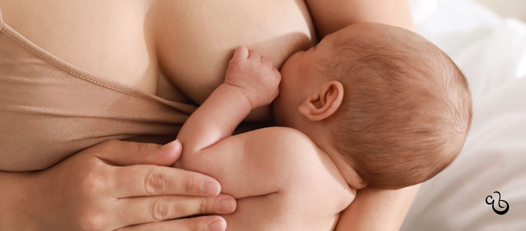 Your guide to a perfect latch when breastfeeding